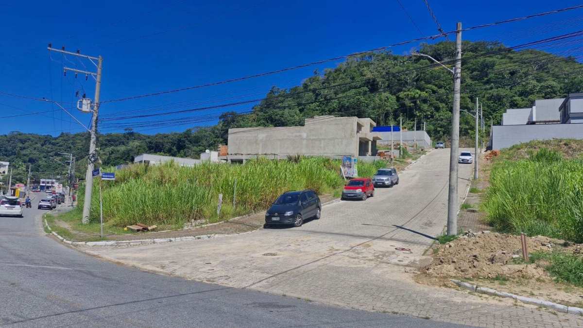  - Área à venda em Itajaí, ESPINHEIROS, 800,78m²