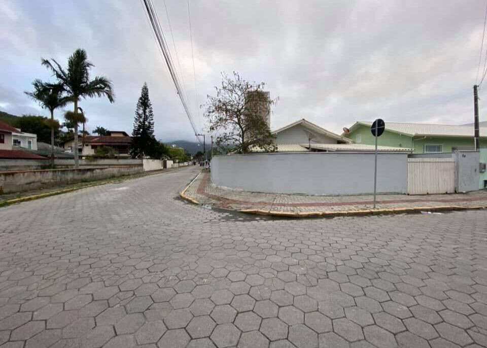 Casa à venda em Porto Belo, Vila Nova, com 3 quartos, 210m² - Web9 Soluções Imobiliárias