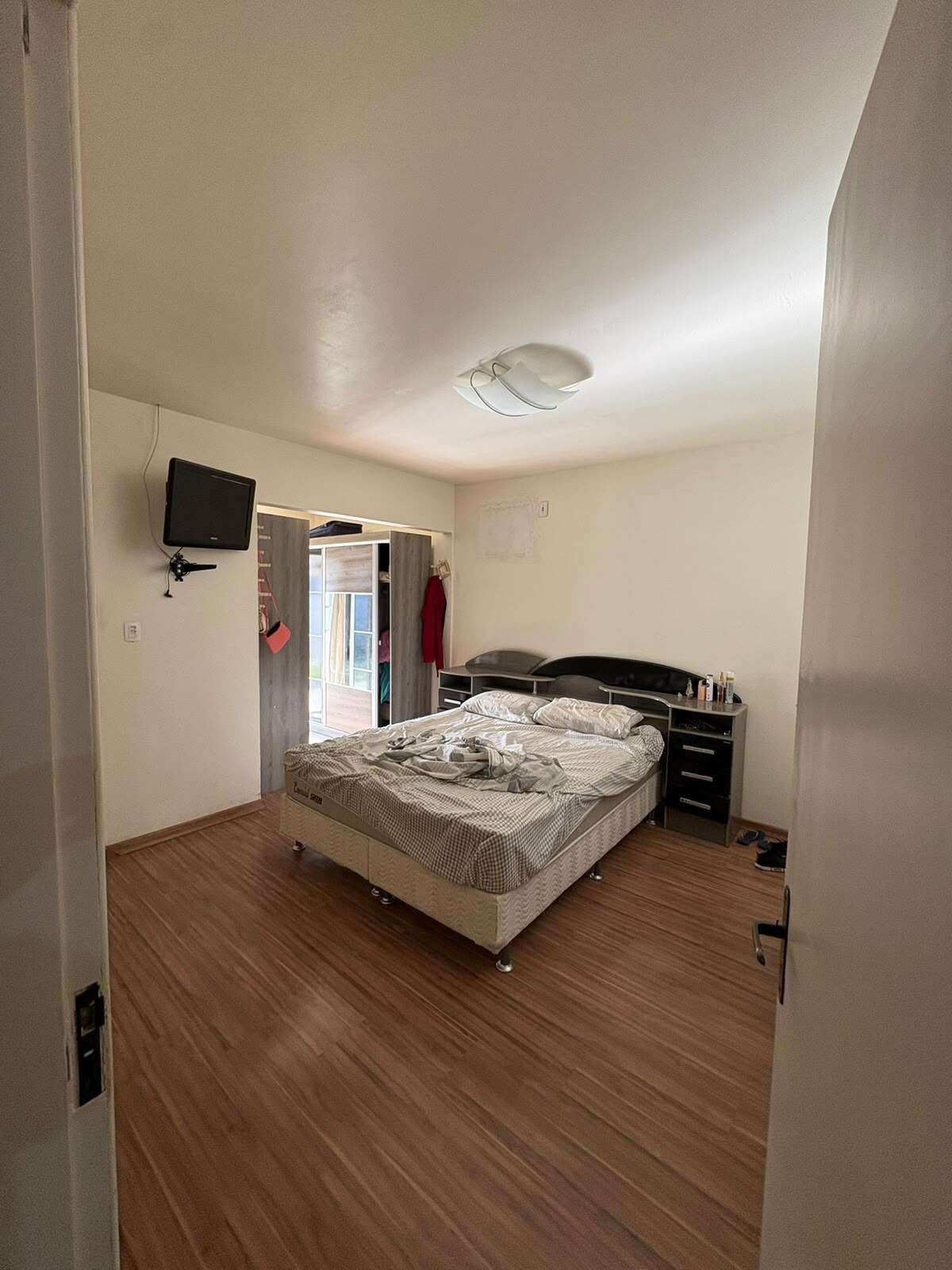  - Casa à venda em Porto Belo, Vila Nova, com 3 quartos, 210m²